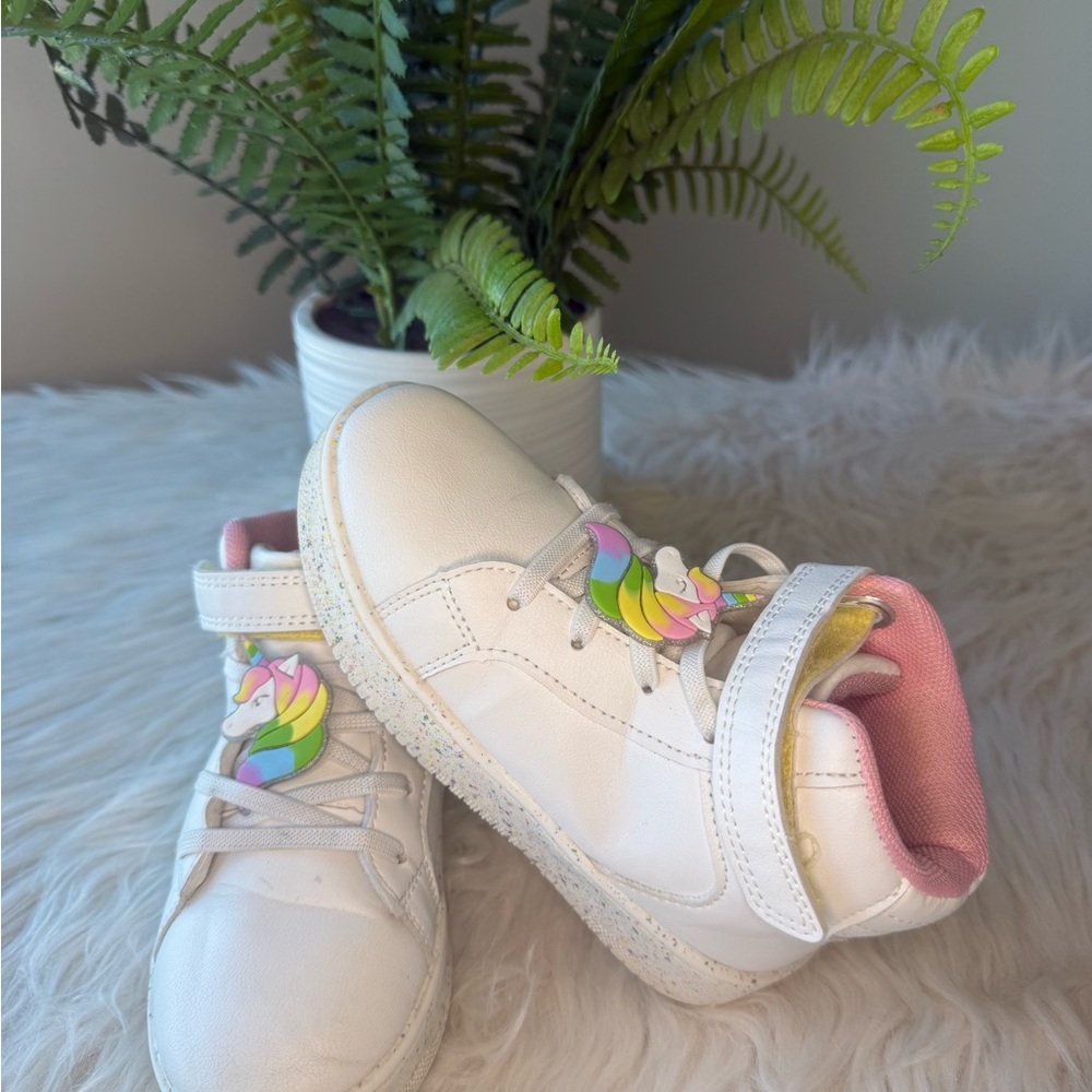 Reebok White Unicorn Kids Sneakers